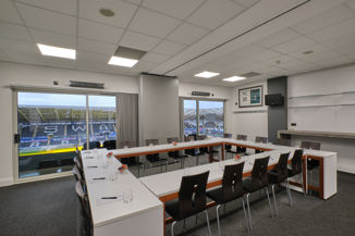 Double Executive Box (2)