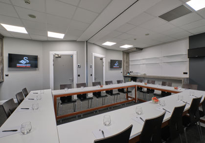 Double Executive Box (1)