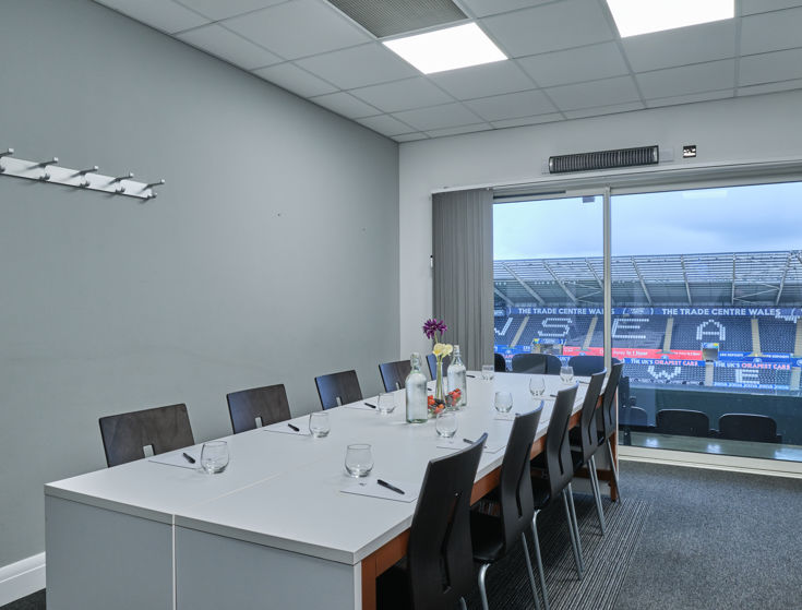 Executive Box (1)