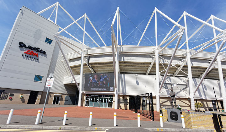 Athn 090822 Stadium Gv 3463